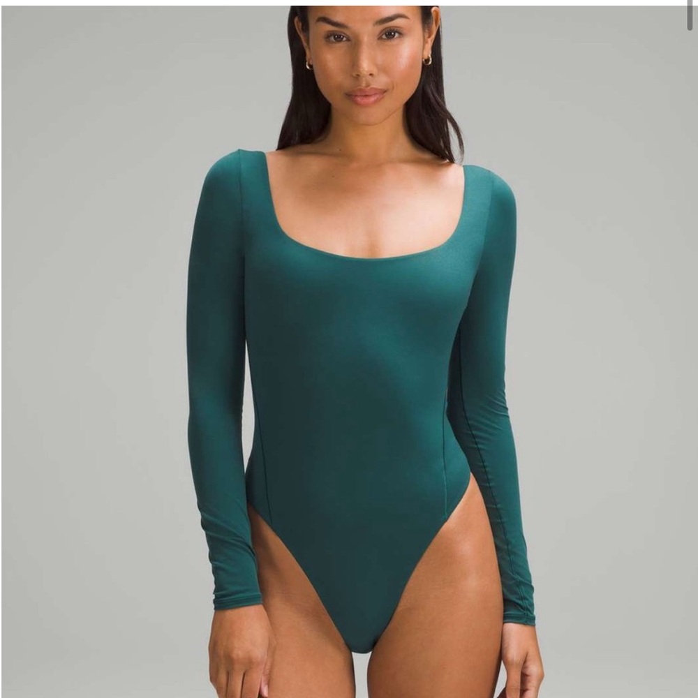 Lululemon Green Top